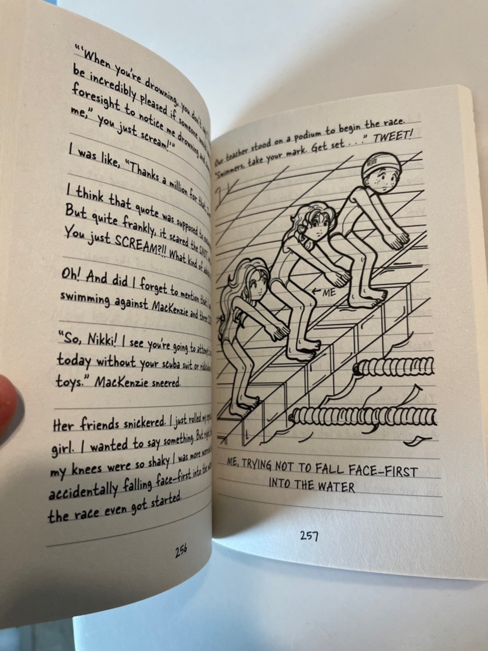 Dork Diaries: Tales From a Not-So-Happy Heartbreaker #6 Paperback - Picture 5 of 6